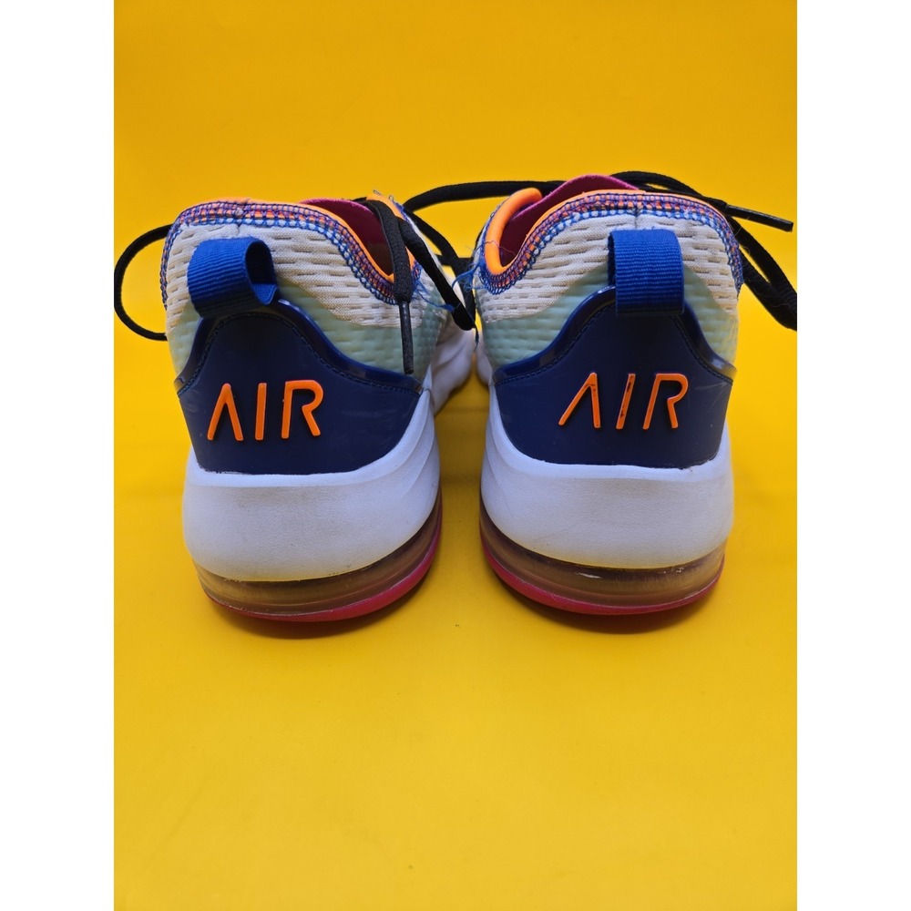 Nike Air Max Motion 2 ES1 CD5440-200 Low Running Shoes Sneakers Womens US Size 9 - Picture 4 of 7